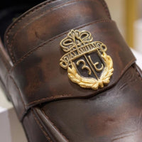 Nalain Trading Men’s Brown Luxury Leather Loafers – Elegant Slip-On Dress Shoes with Gold Crest Emblem for Formal & Casual Wear